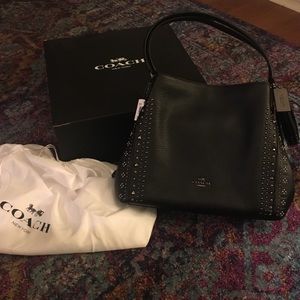 exquisite Coach purse-NWT(never taken out of box)
